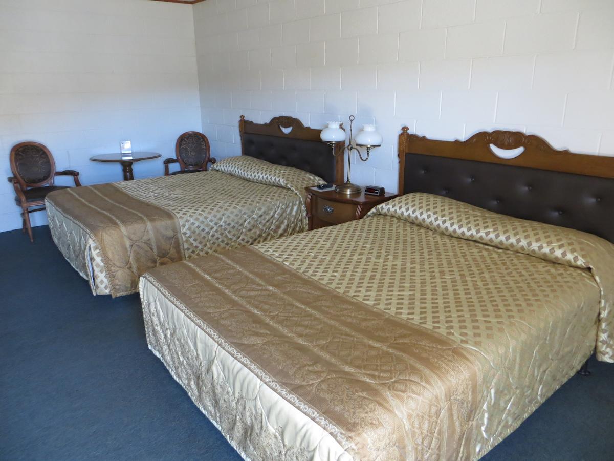 Alamo Inn Екстериор снимка