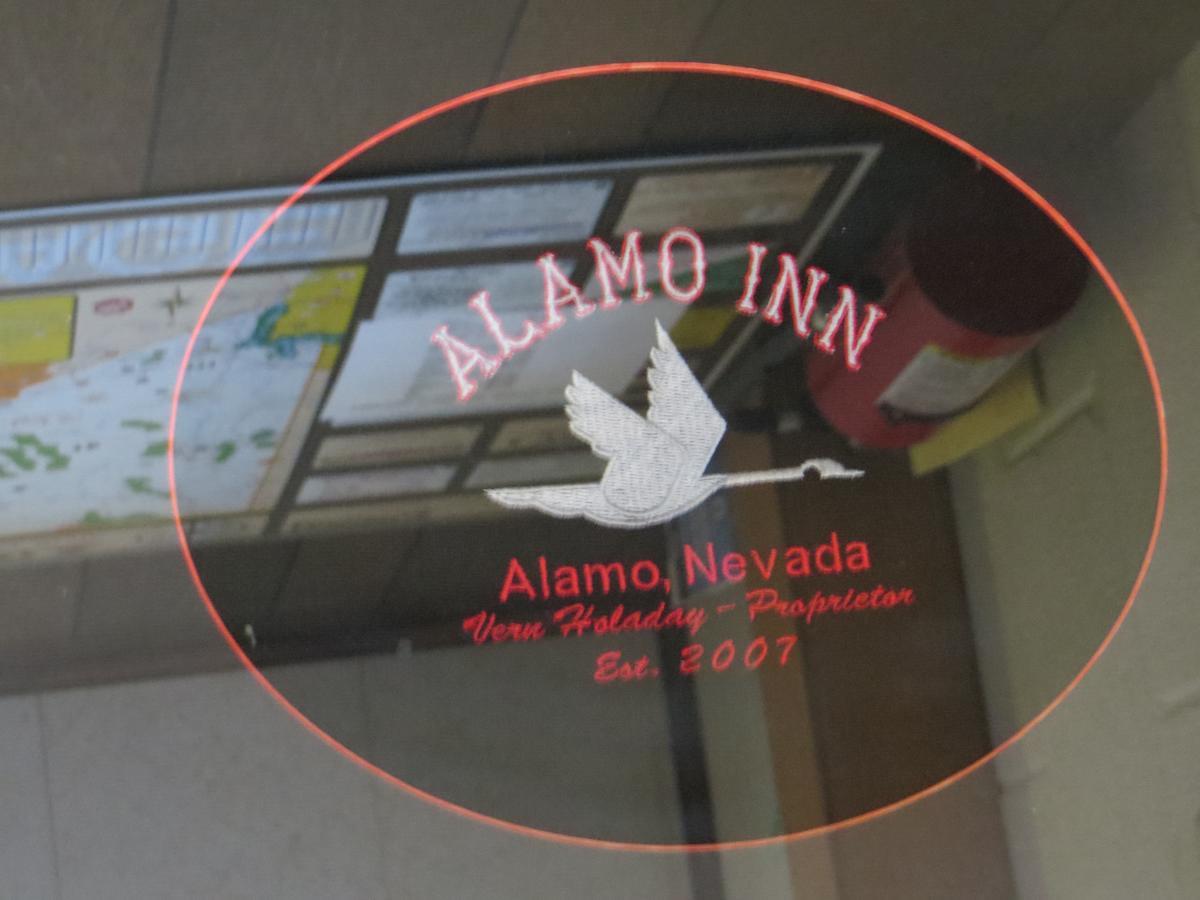 Alamo Inn Екстериор снимка